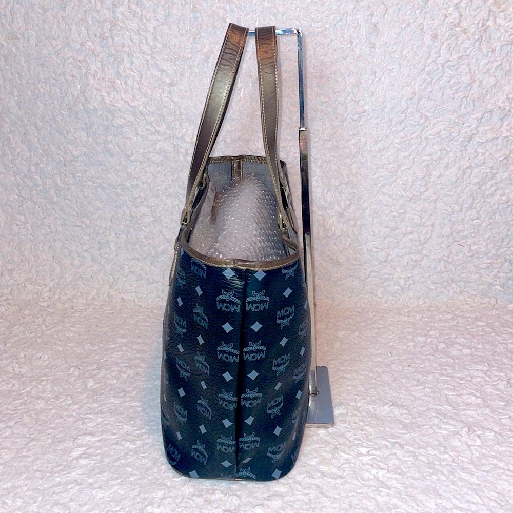 MCM Visetos Monogram Princess Lion Snakeskin Stripe Shoulder Bag Tote in Black - Picture 7 of 16